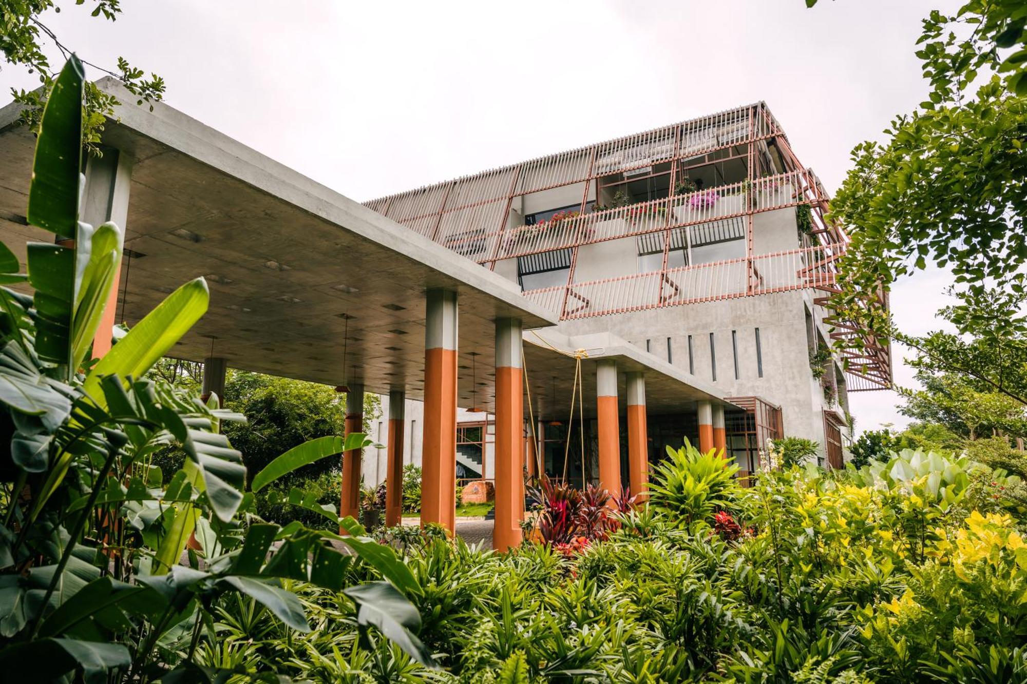 Отель Oro The Estates, Nandi Hills Nandigunda Экстерьер фото